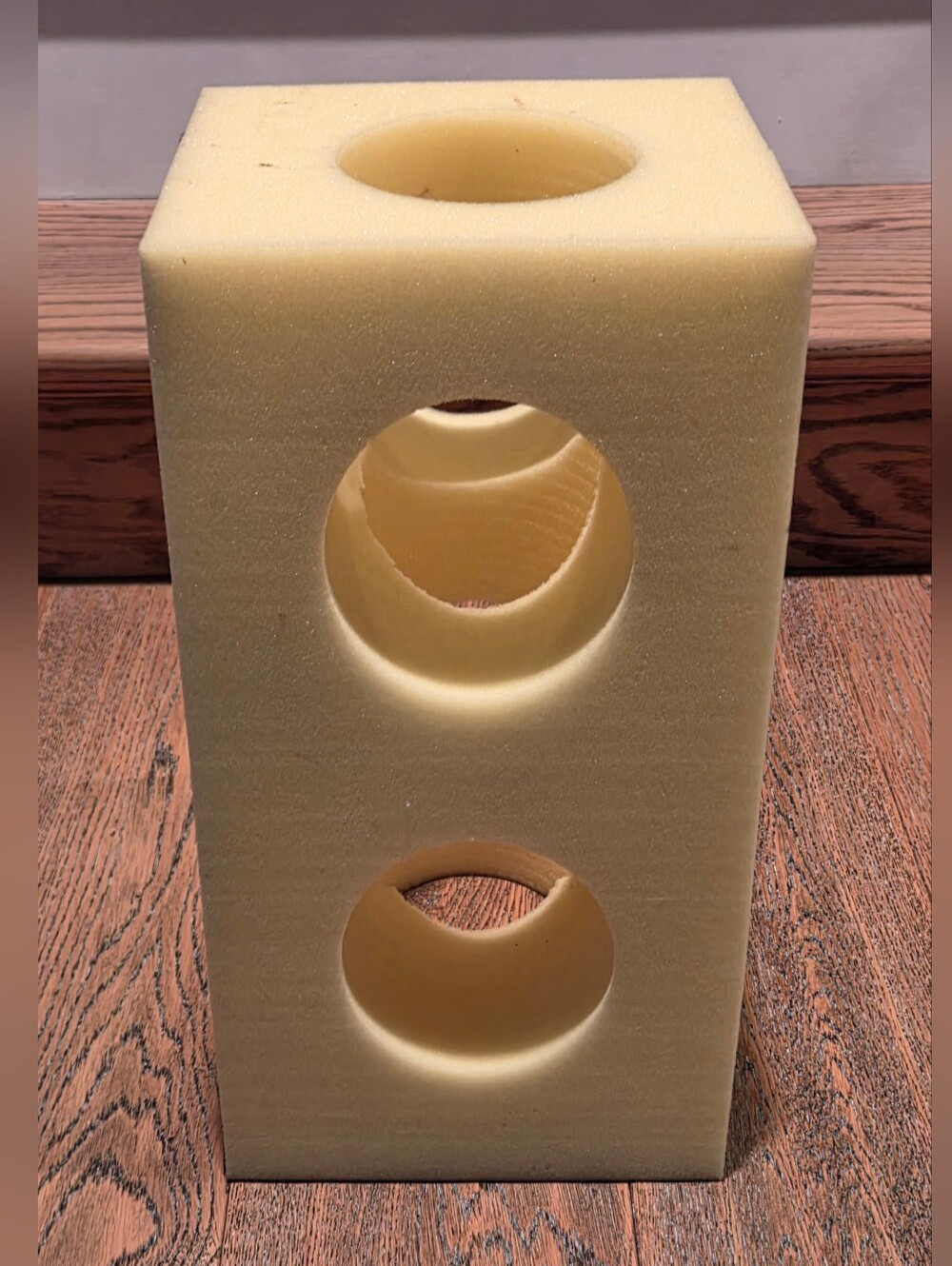 Elevation Support Wedge - For Arms or Legs After Surgey, Casts & Splints